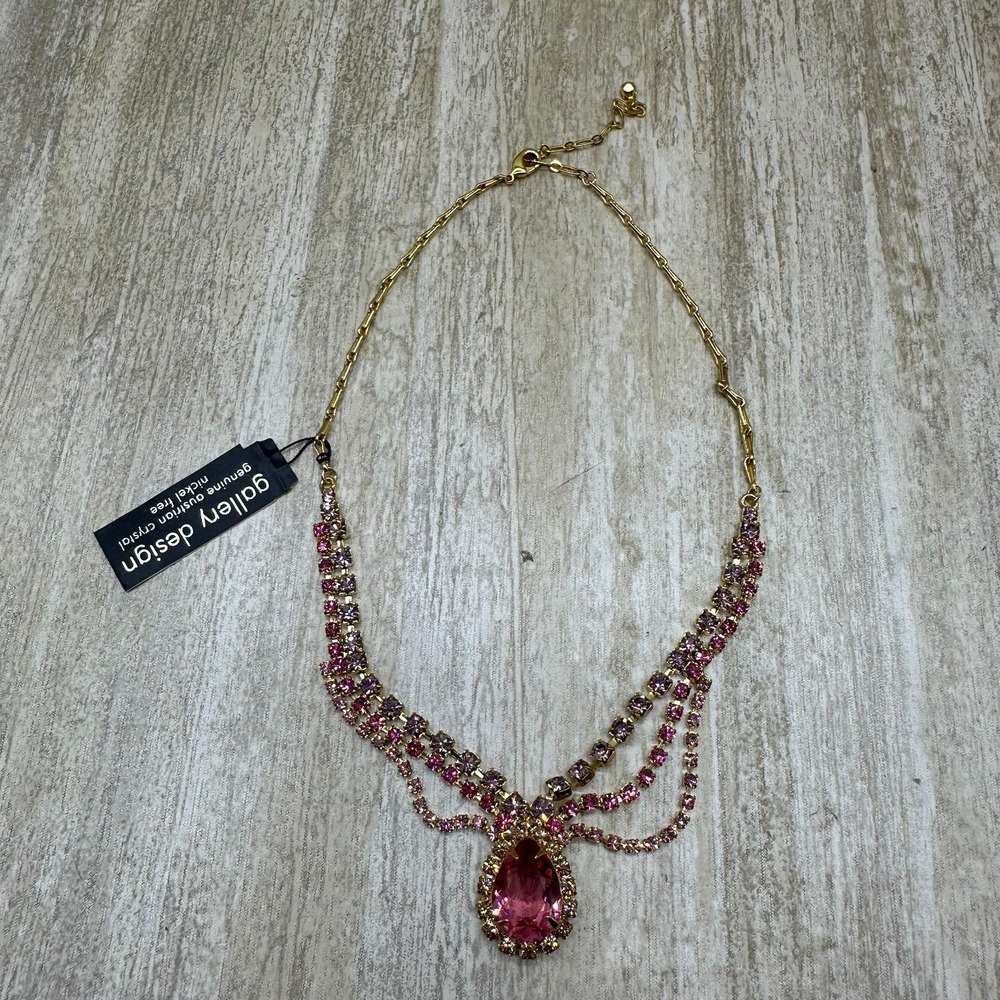 Gallery Design‎ Genuine Austrian Crystal Necklace Gold Tone Pink Stones
